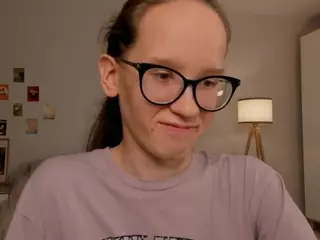LynetteBails's Live Sex Cam Show
