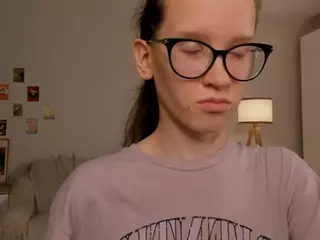 LynetteBails's Live Sex Cam Show