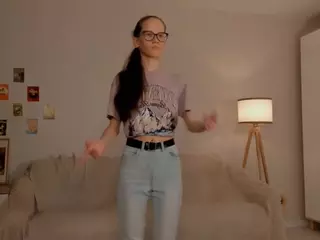 LynetteBails's Live Sex Cam Show