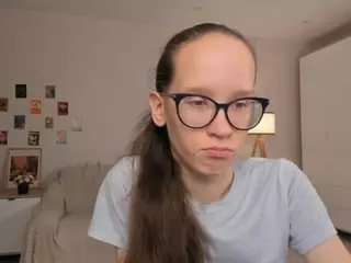 LynetteBails's Live Sex Cam Show