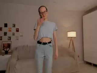 LynetteBails's Live Sex Cam Show