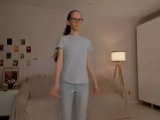 LynetteBails's Live Sex Cam Show