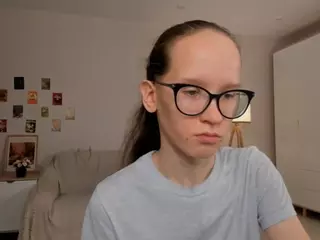 LynetteBails's Live Sex Cam Show