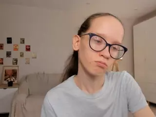 LynetteBails's Live Sex Cam Show
