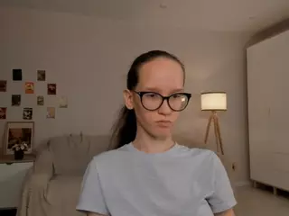 LynetteBails's Live Sex Cam Show