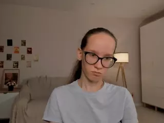 LynetteBails's Live Sex Cam Show