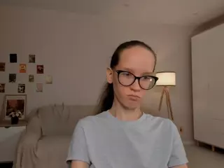 LynetteBails's Live Sex Cam Show