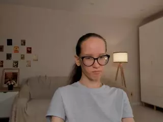 LynetteBails's Live Sex Cam Show