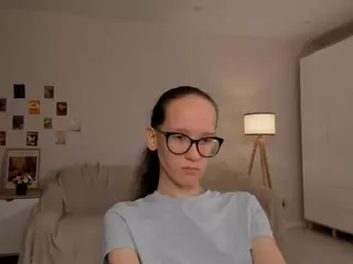 LynetteBails's Live Sex Cam Show