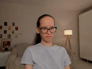 LynetteBails's Live Sex Cam Show