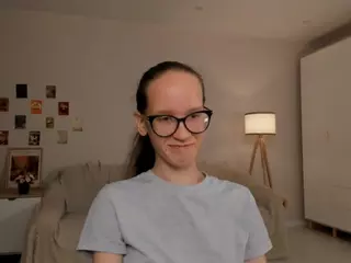 LynetteBails's Live Sex Cam Show