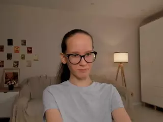 LynetteBails's Live Sex Cam Show