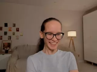 LynetteBails's Live Sex Cam Show