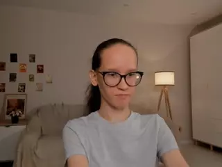 LynetteBails's Live Sex Cam Show