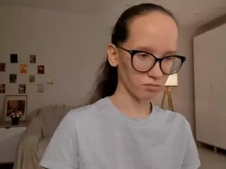 LynetteBails's Live Sex Cam Show