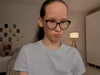 LynetteBails's Live Sex Cam Show