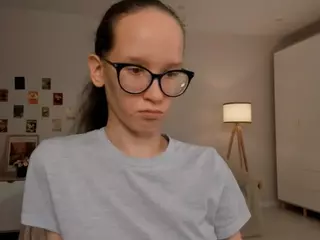 LynetteBails's Live Sex Cam Show
