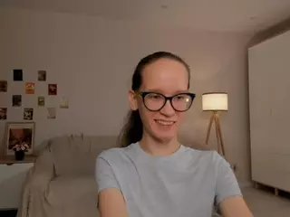 LynetteBails's Live Sex Cam Show