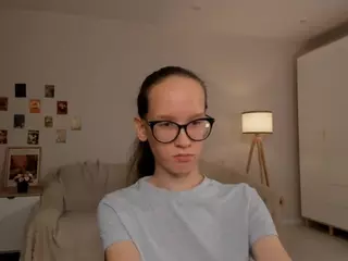 LynetteBails's Live Sex Cam Show