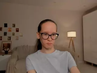 LynetteBails's Live Sex Cam Show