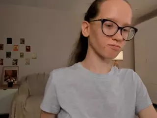 LynetteBails's Live Sex Cam Show