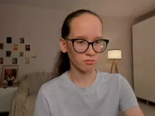 LynetteBails's Live Sex Cam Show