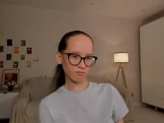 LynetteBails's Live Sex Cam Show