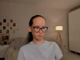 LynetteBails's Live Sex Cam Show