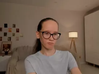 LynetteBails's Live Sex Cam Show