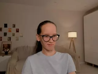 LynetteBails's Live Sex Cam Show