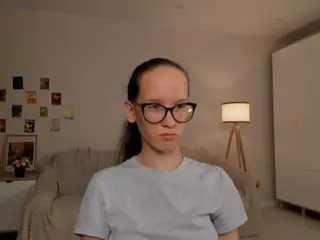 LynetteBails's Live Sex Cam Show