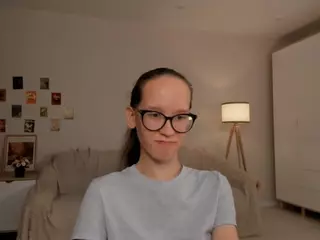 LynetteBails's Live Sex Cam Show