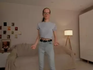LynetteBails's Live Sex Cam Show