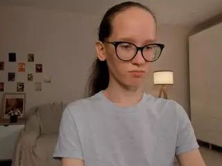 LynetteBails's Live Sex Cam Show
