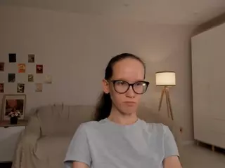 LynetteBails's Live Sex Cam Show