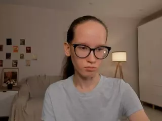LynetteBails's Live Sex Cam Show