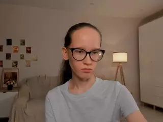 LynetteBails's Live Sex Cam Show