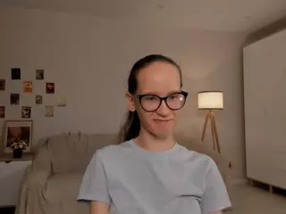 LynetteBails's Live Sex Cam Show
