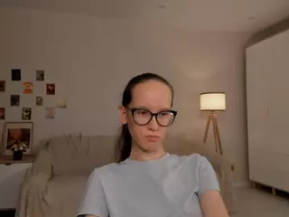 LynetteBails's Live Sex Cam Show