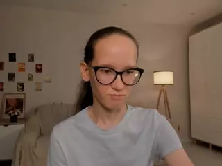 LynetteBails's Live Sex Cam Show
