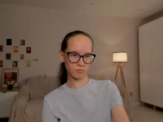 LynetteBails's Live Sex Cam Show