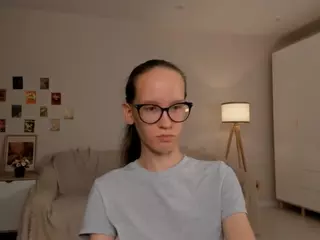 LynetteBails's Live Sex Cam Show