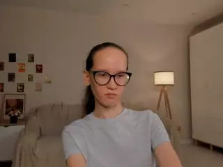 LynetteBails's Live Sex Cam Show