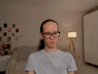 LynetteBails's Live Sex Cam Show