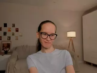 LynetteBails's Live Sex Cam Show