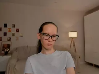 LynetteBails's Live Sex Cam Show