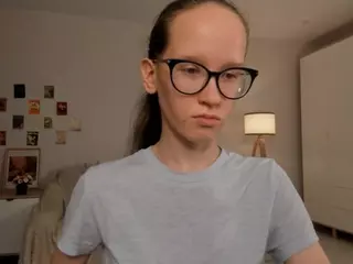 LynetteBails's Live Sex Cam Show