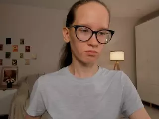 LynetteBails's Live Sex Cam Show