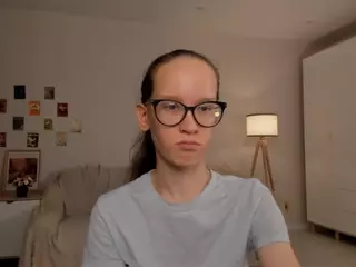 LynetteBails's Live Sex Cam Show