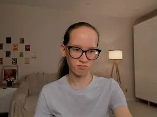 LynetteBails's Live Sex Cam Show